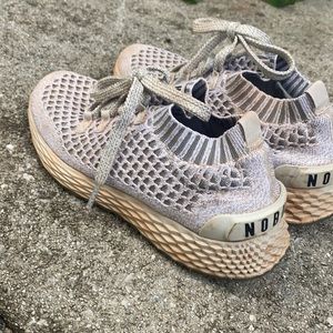 NoBull Runners: Grey